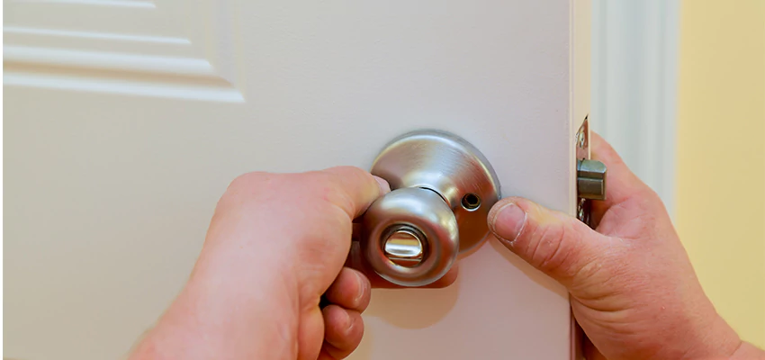 After-hours Locksmith For Lock And Key Installation in Thousand Palms, CA